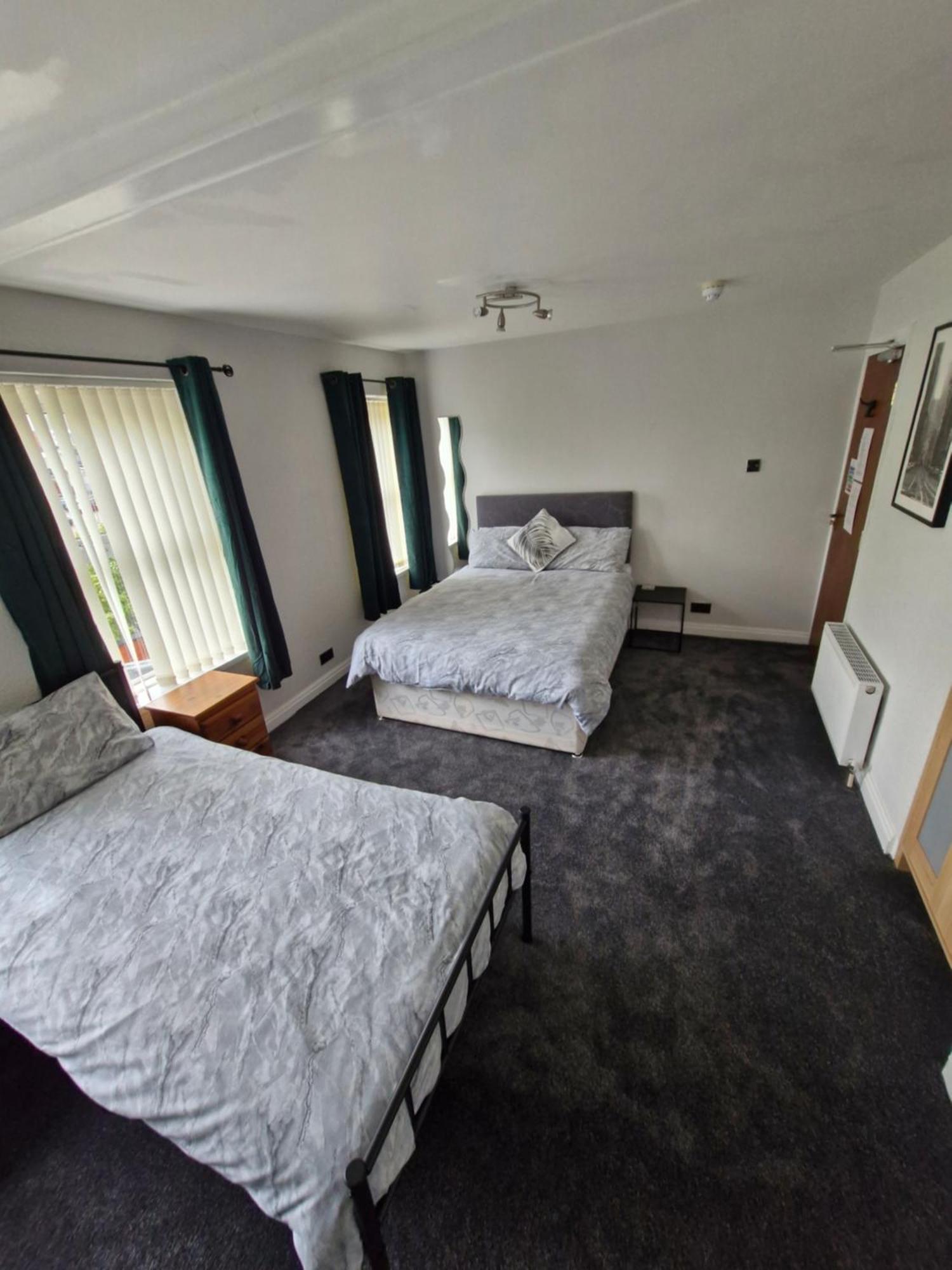The Clevedon Bed and Breakfast Blackpool Eksteriør billede