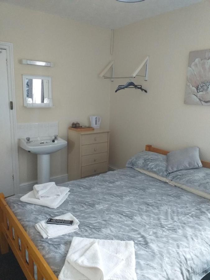 The Clevedon Bed and Breakfast Blackpool Eksteriør billede